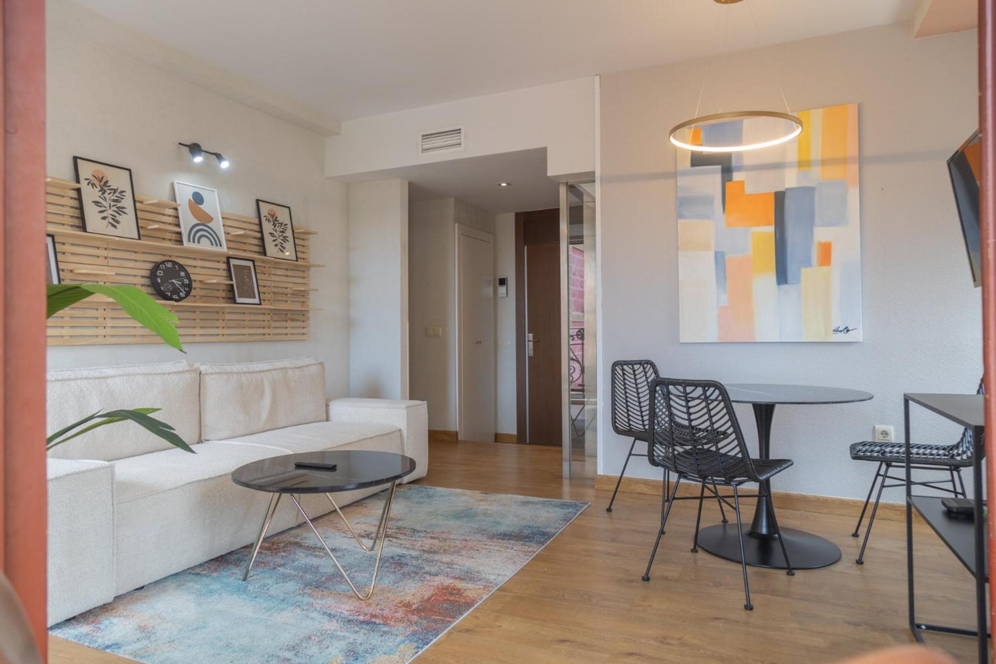 Aparthotel Ardmadrid Centro Luaran gambar