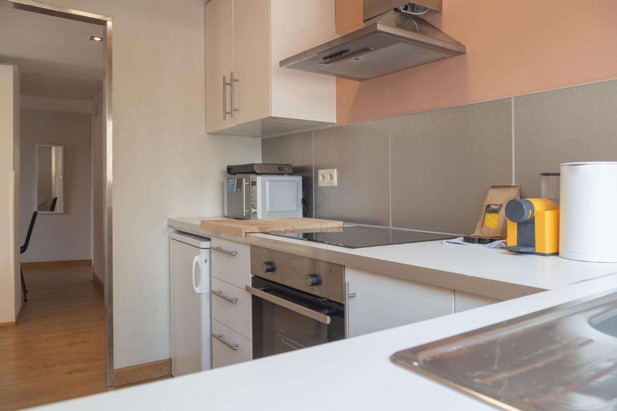Aparthotel Ardmadrid Centro Luaran gambar