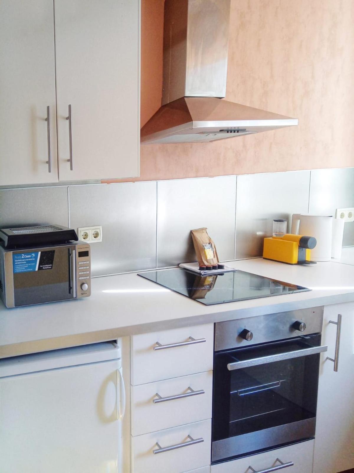 Aparthotel Ardmadrid Centro Luaran gambar